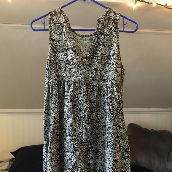 Old Navy Dresses & Skirts - Old Navy Dress